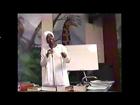 Dr. Yaffa Bey: Piercing The Fog [2001]